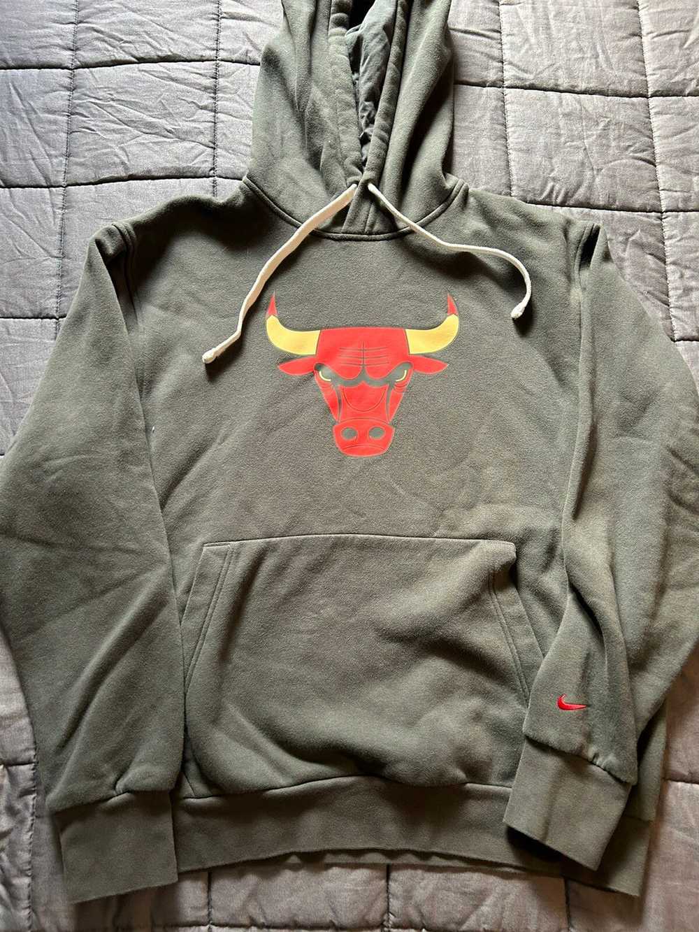 NBA × Nike Chicago Bulls x NBA x Nike Hoodie - image 2