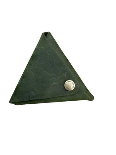 Portland Leather Brushed Green triangle snap