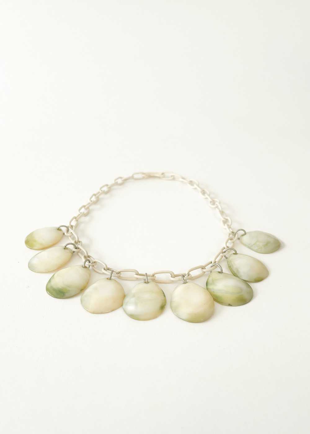 Vintage 1940s Shell Necklace - image 3