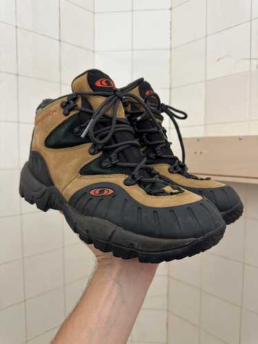 2000s Salomon Heavy Duty Hiking Sneakers