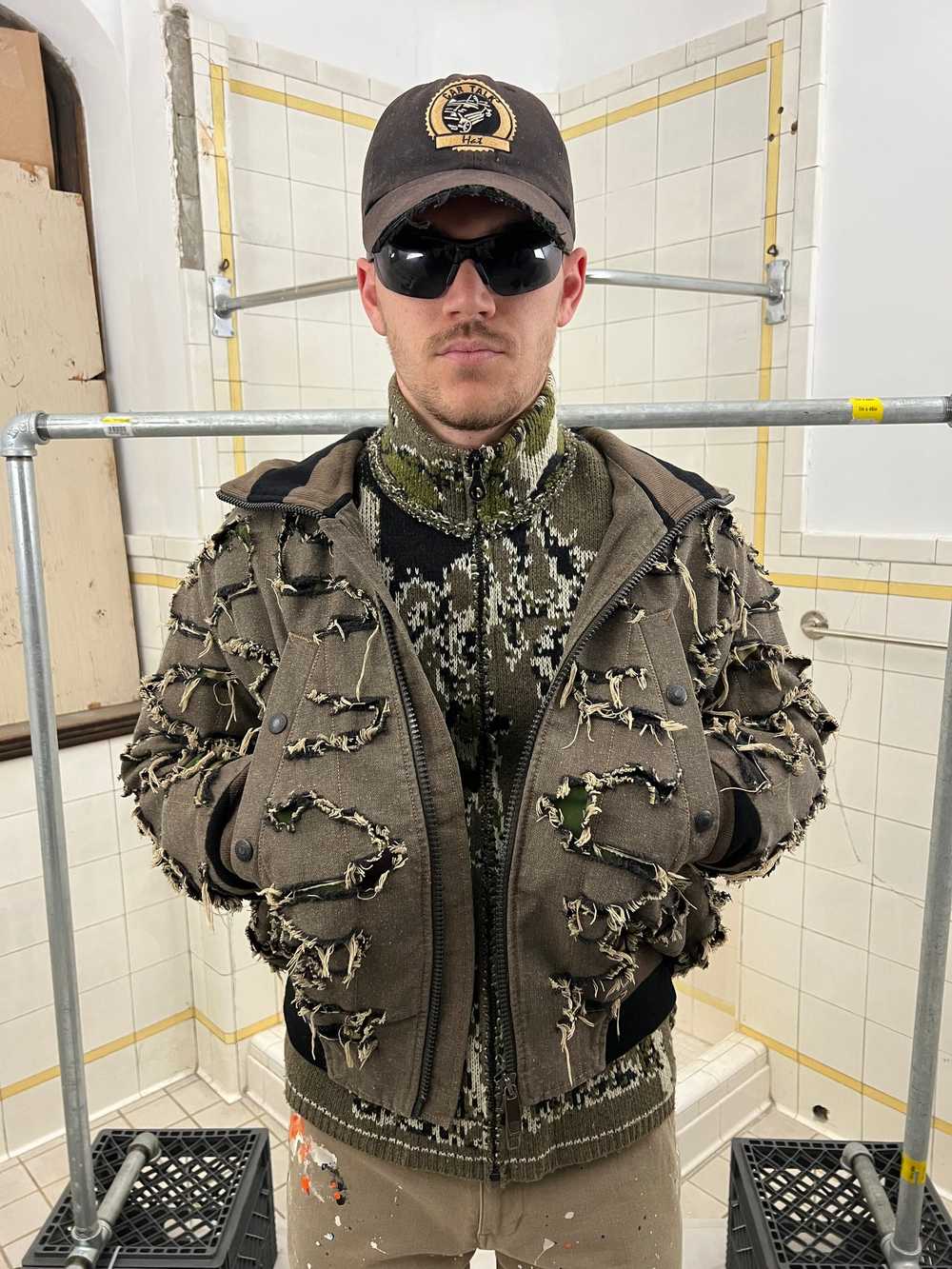 2000s Griffin Blade-Cut Camo Bomber - image 2