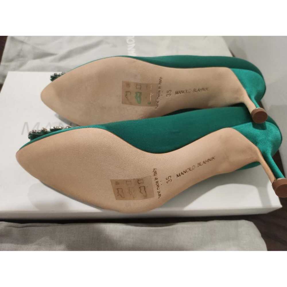 Manolo Blahnik Hangisi cloth heels - image 6