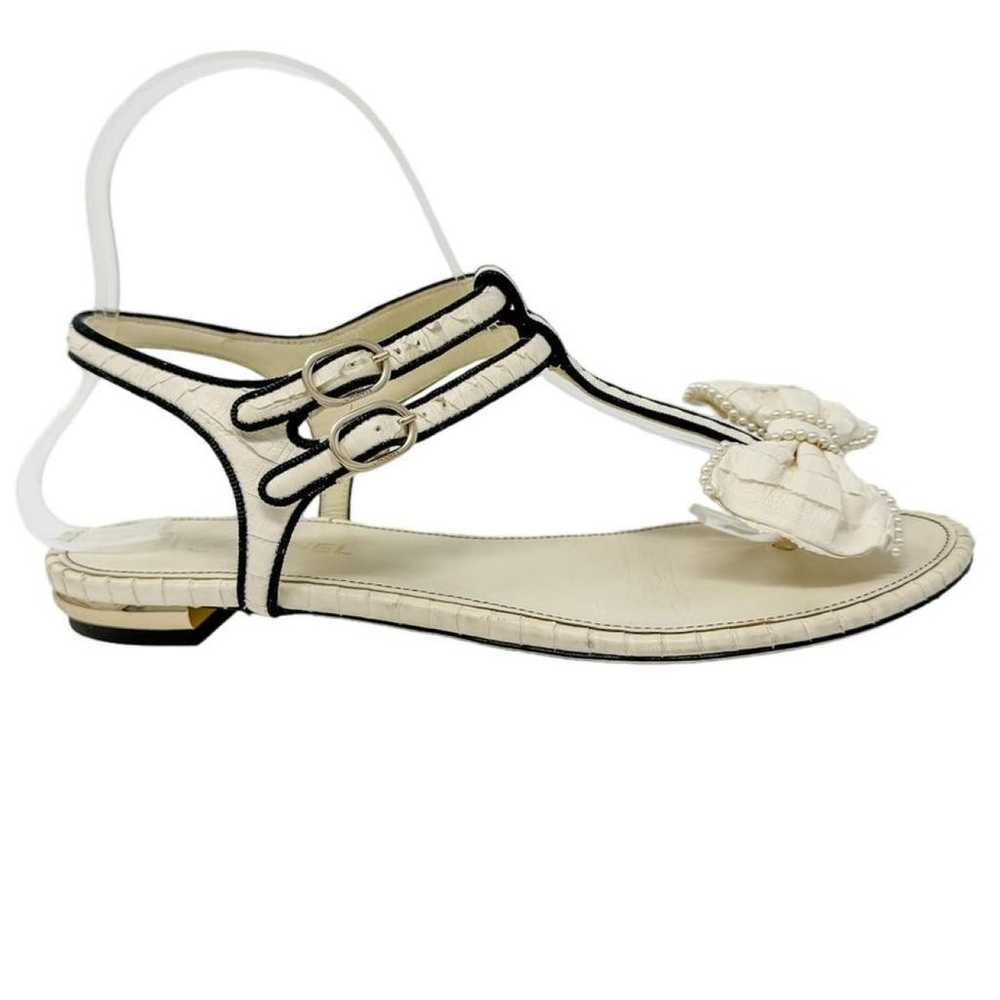 Chanel Leather sandal - image 12