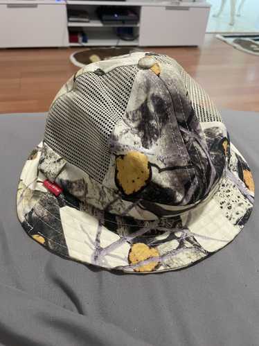 Supreme Supreme aspen woods bucket camo hat small/