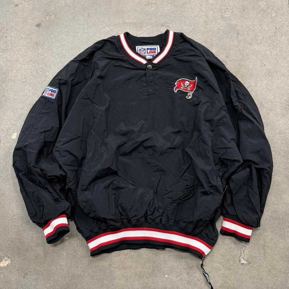 NFL Vintage 90s Tampa Bay Buccaneers Jacket - image 1