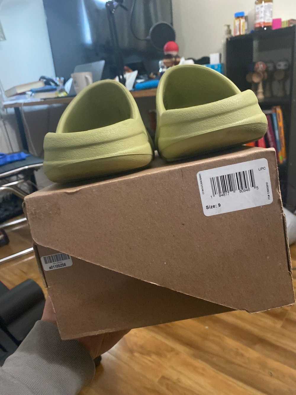 Adidas × Yeezy Season Yeezy Slides Size 10 Resin - image 6