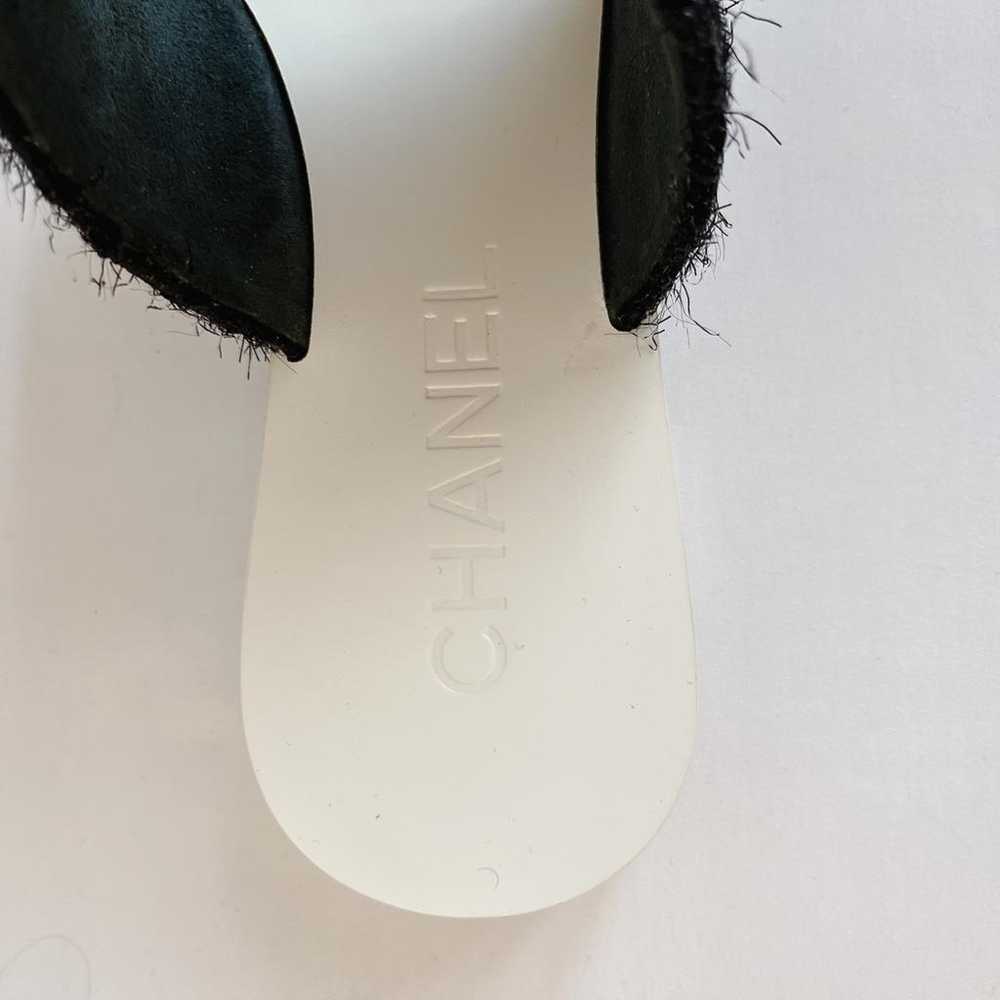 Chanel Leather sandal - image 4