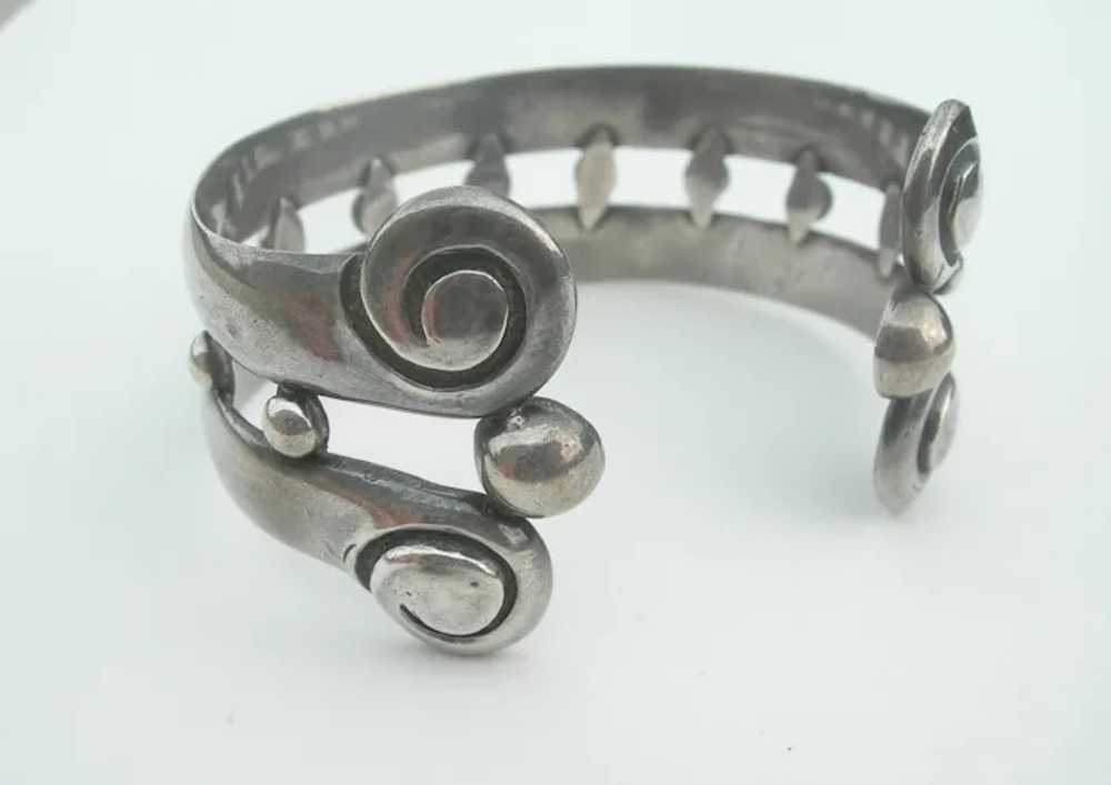 Hector Aquilar - Mexican Sterling Silver – Cuff B… - image 3