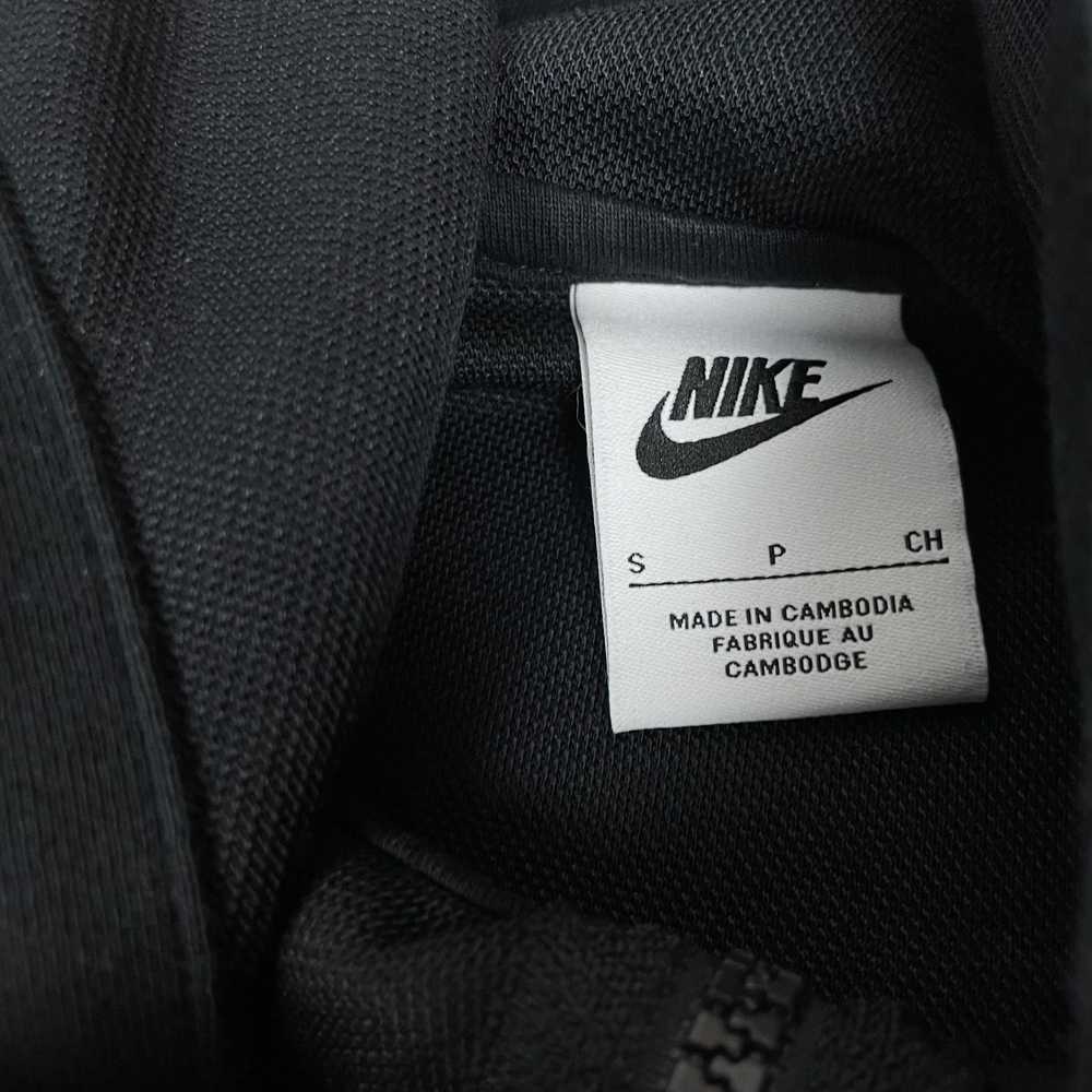 Nike × Outdoor Life Nike Tech Fleece Sportswear E… - image 9