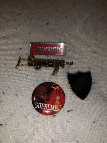Supreme Supreme Pins Bundle Of 4
