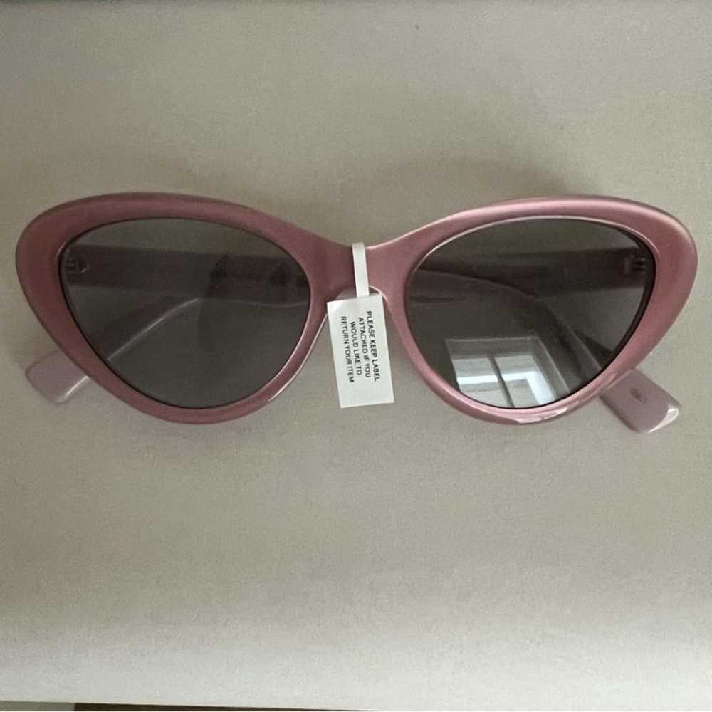 Gucci Sunglasses - image 7