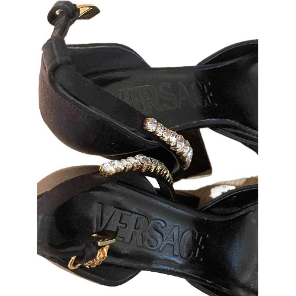 Versace Medusa Aevitas leather heels - image 4