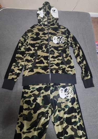 A bathing ape 24 - Gem