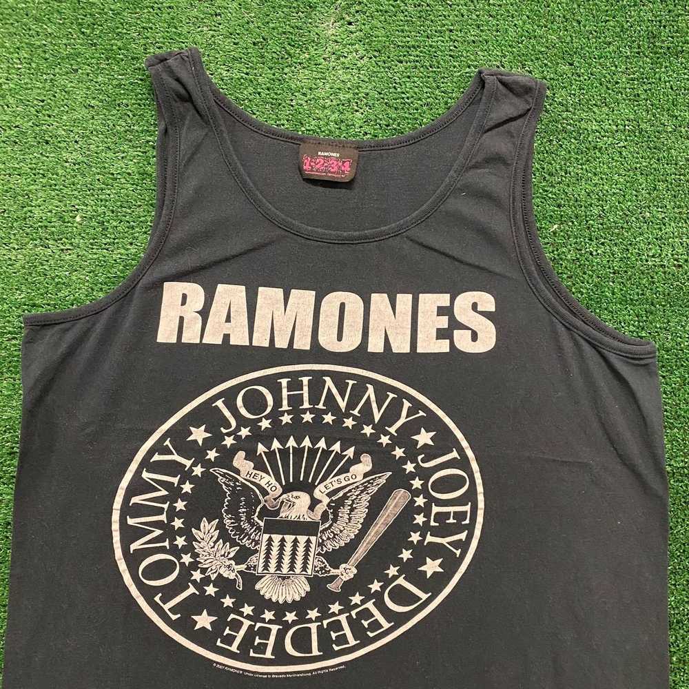 Band Tees × Streetwear × Vintage Ramones Vintage … - image 2