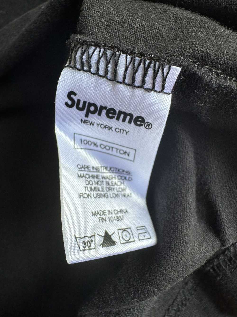 Supreme Supreme Black logo embroidered tee - image 4