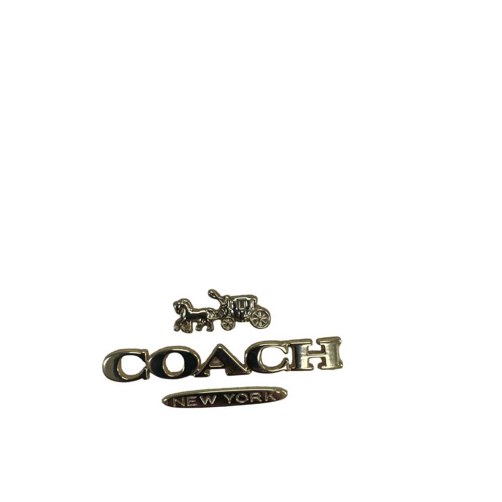 Coach Coach New York women’s handbag clutch cream… - image 6