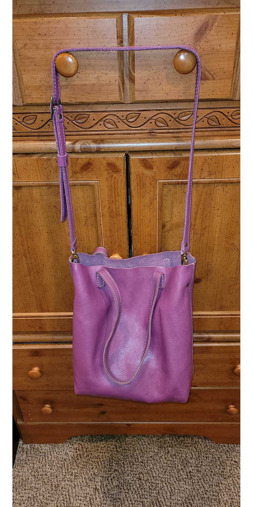 Portland Leather 'Almost Perfect' Crossbody Tote - image 3