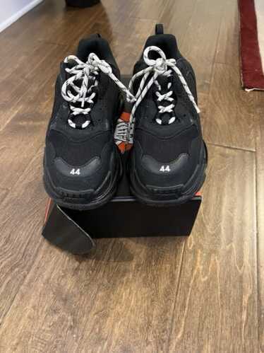2025春大特価セール！ Balenciaga triple s black - Gem 靴