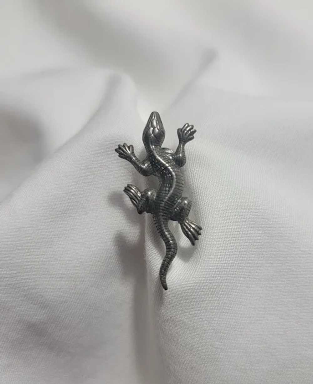 Sterling silver screw back lizard earrings - image 9