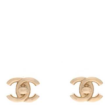 CHANEL CC Turnlock Clip On Earrings Gold