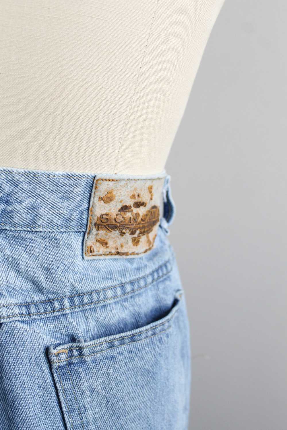 sunfaded mom jeans - image 4