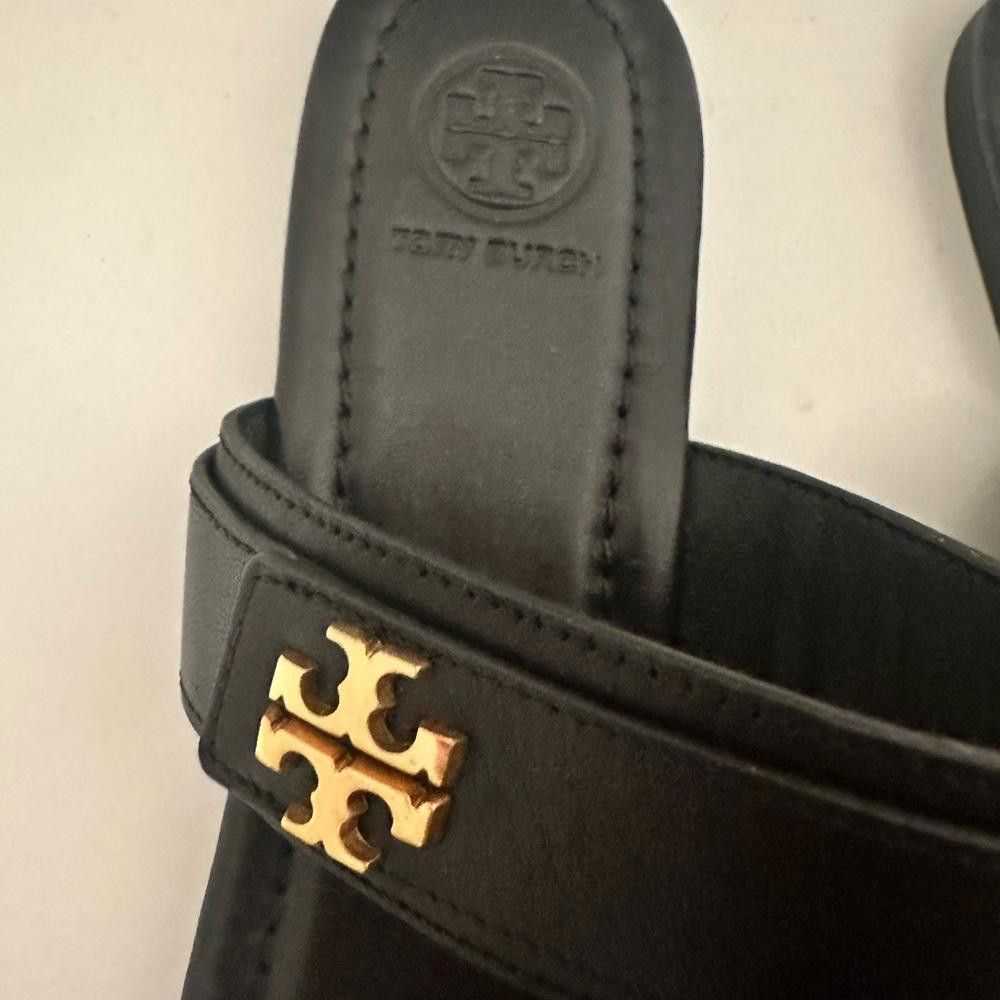 Tory Burch Tory Burch Everly Black Leather Flat T… - image 6