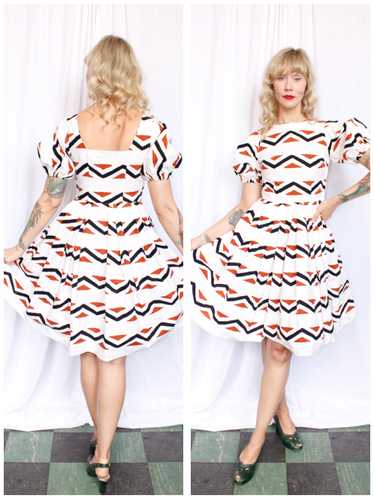 1950s Geometric Cotton Puff Sleeve Dress - Xs/S - image 1