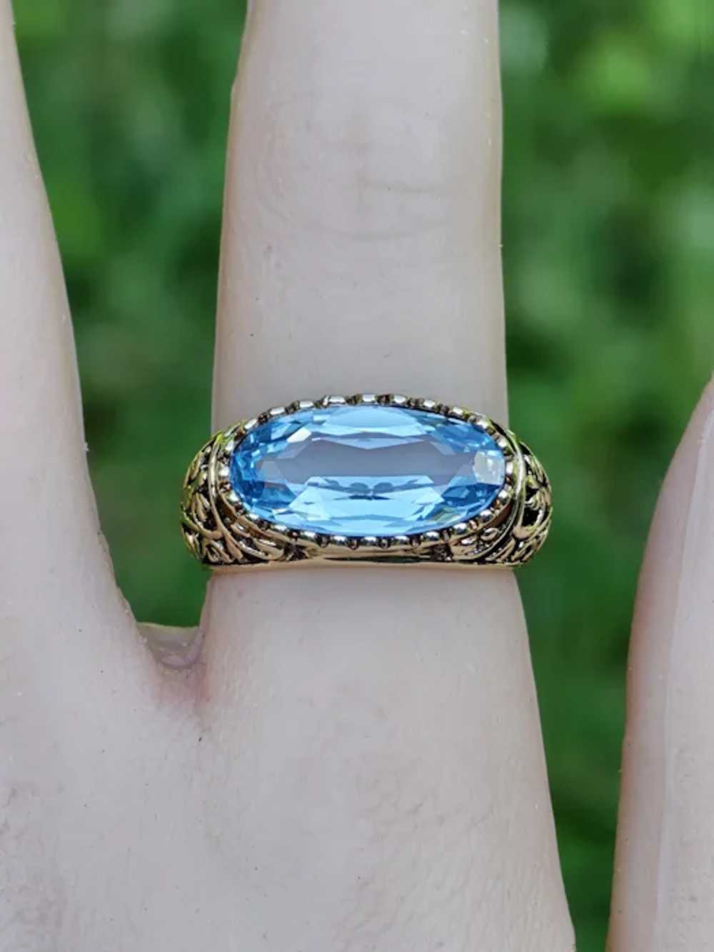 Antique Style Fancy Cut Sky Blue 4 Carat Topaz So… - image 2