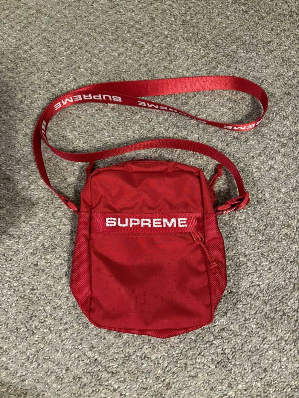 Supreme Supreme FW22 Shoulder Bag - image 1