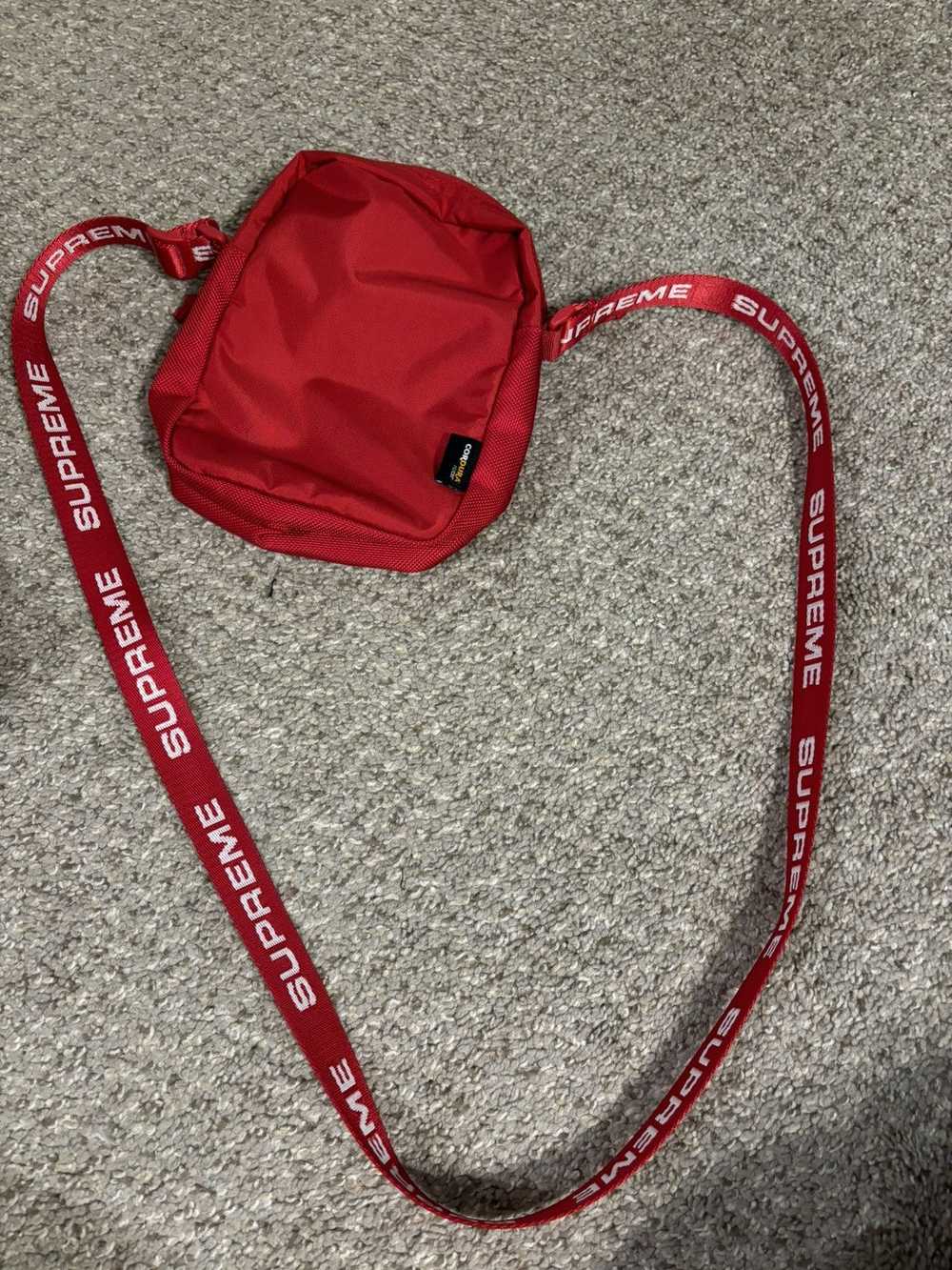 Supreme Supreme FW22 Shoulder Bag - image 4