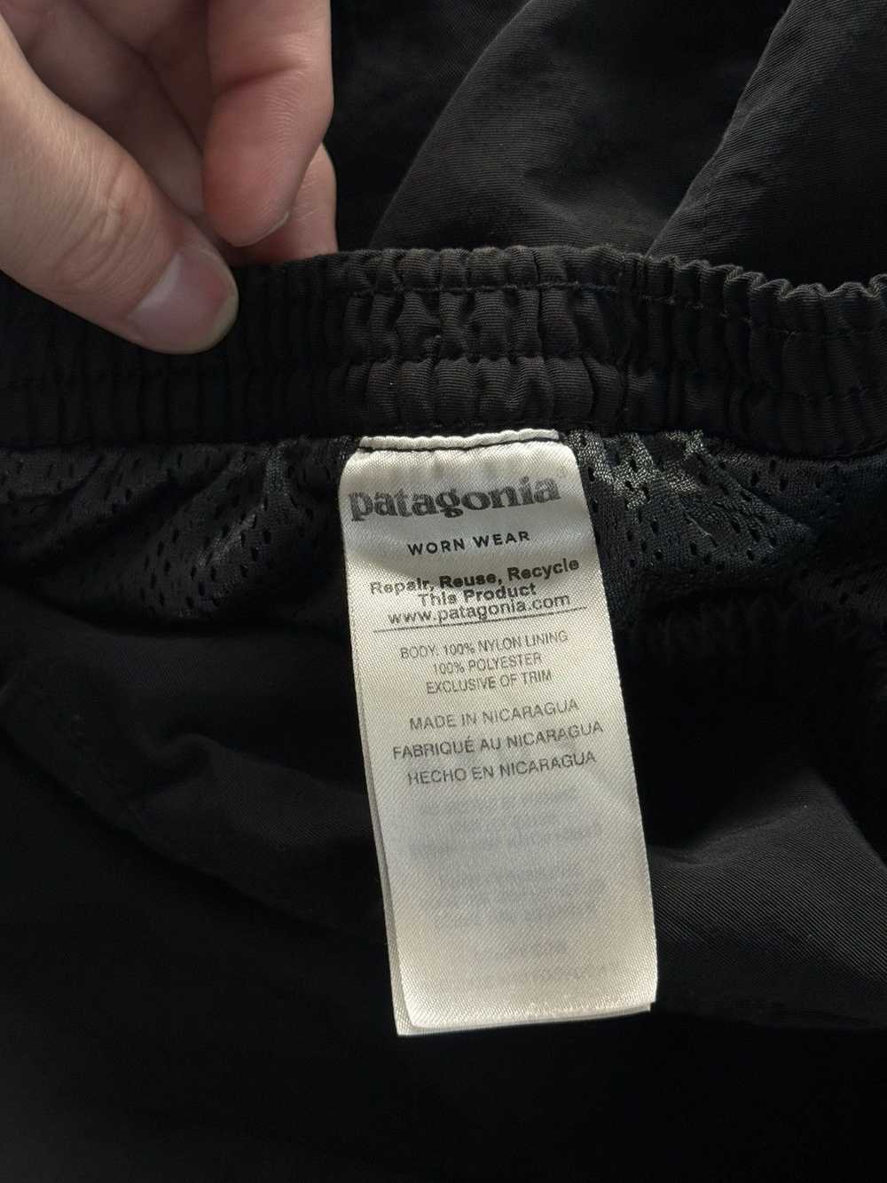 Patagonia 5” Baggie Shorts with Nets Black XL - image 6