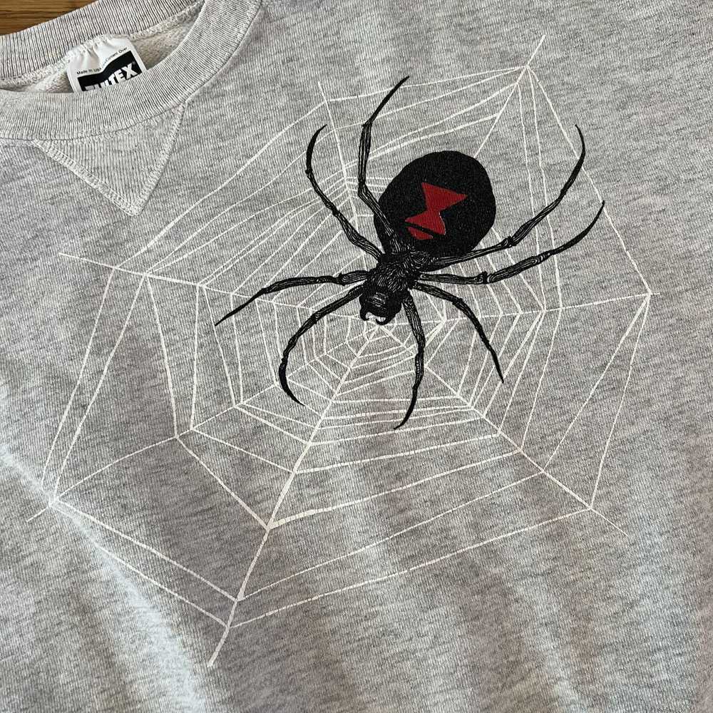 Tultex × Vintage 90s Black Widow Spider Crewneck … - image 3