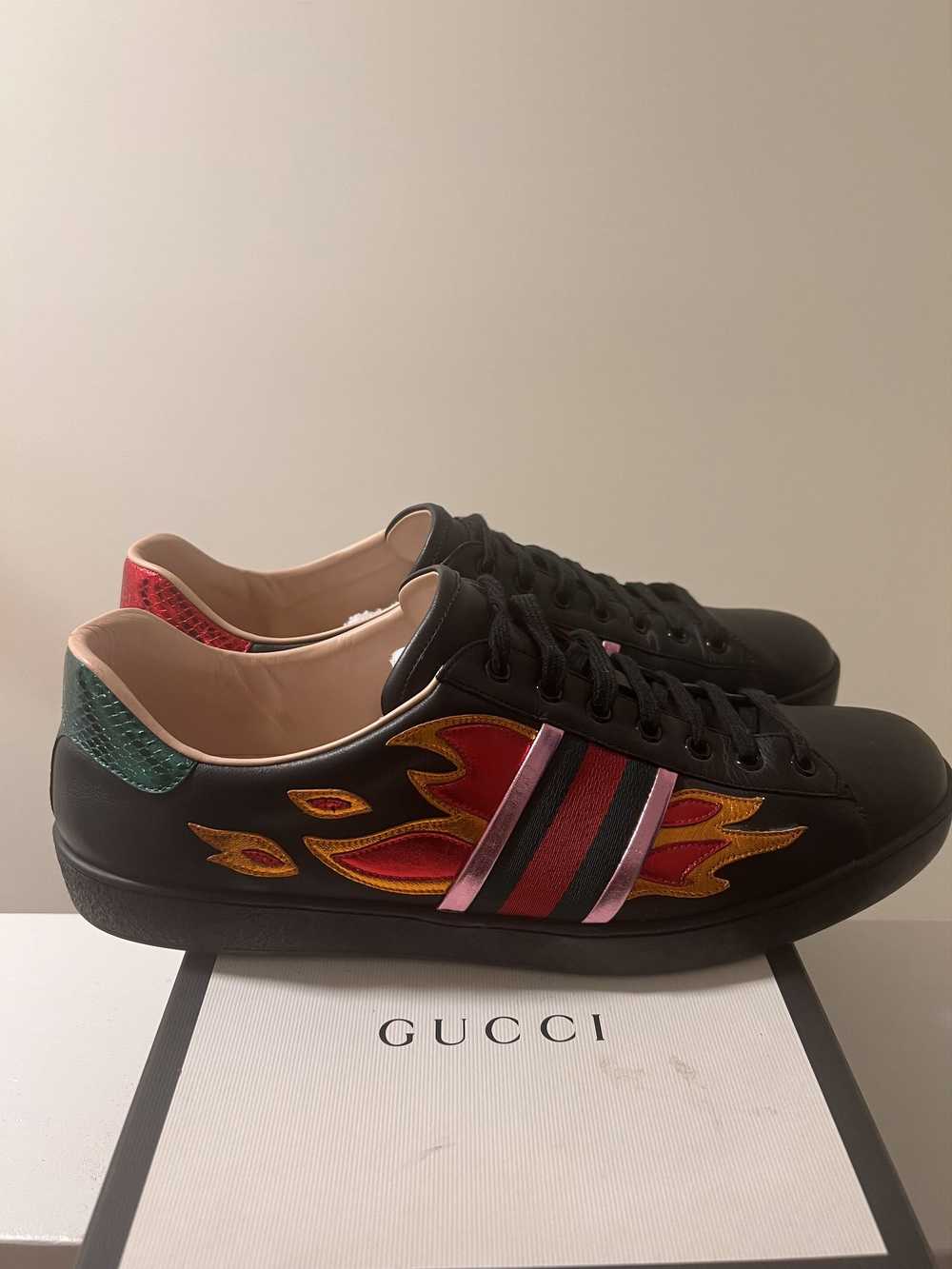 Gucci Gucci Ace Embroidered Flame Black - image 5