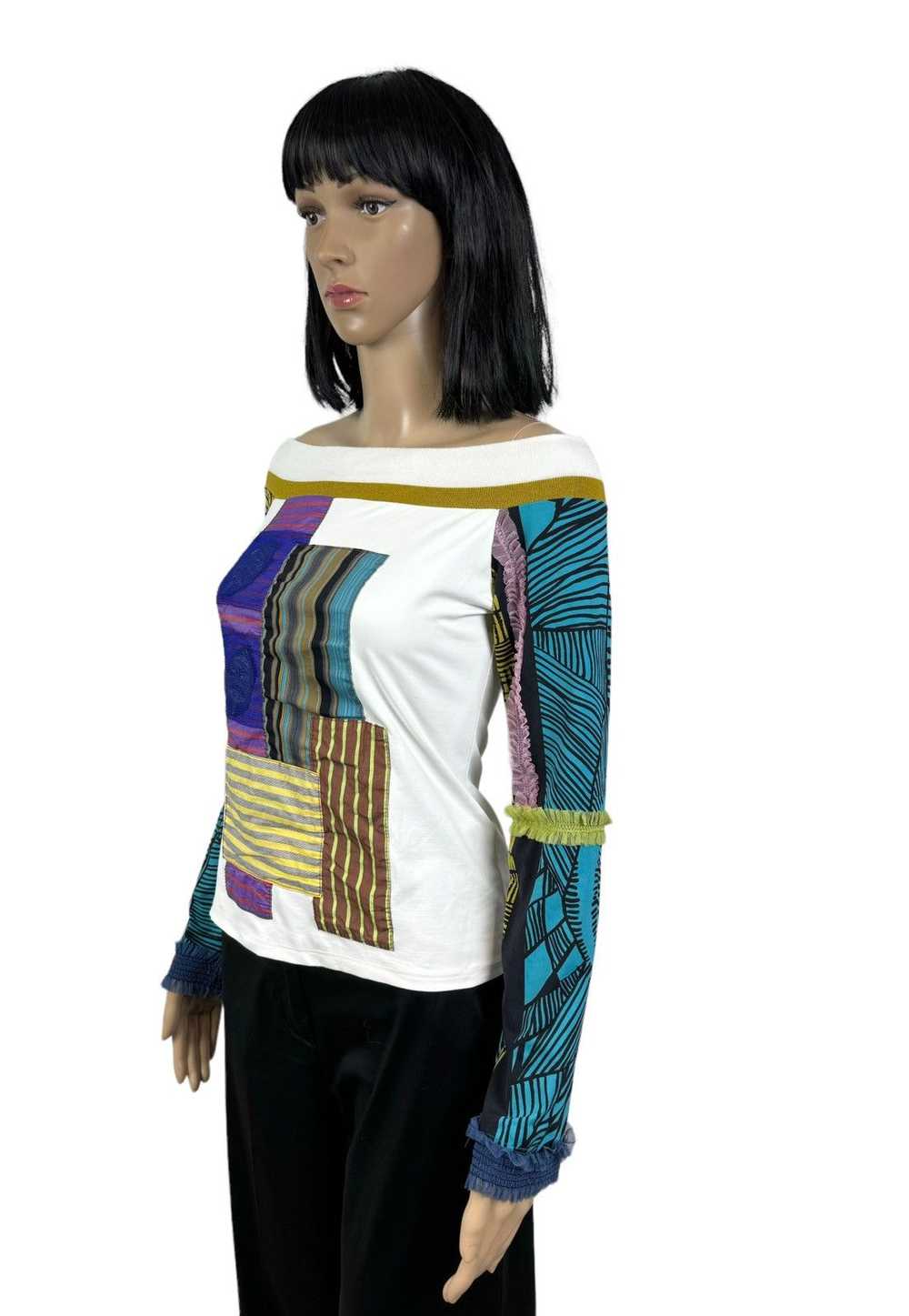 Designer Save the Queen Multicolor Longsleeve siz… - image 6