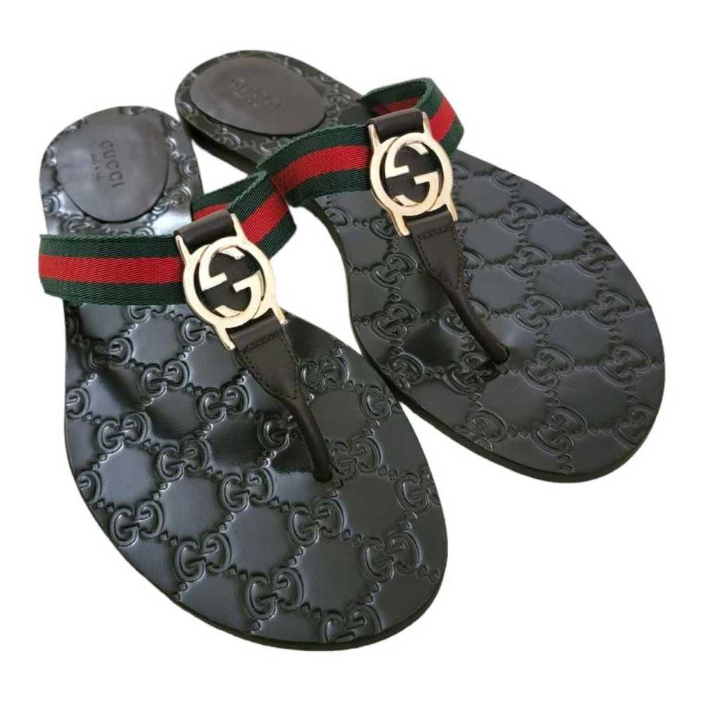 Gucci Leather flip flops - image 2