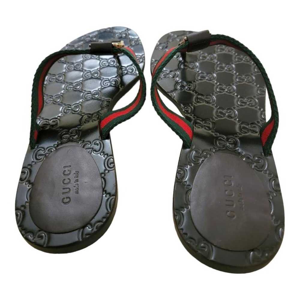 Gucci Leather flip flops - image 4