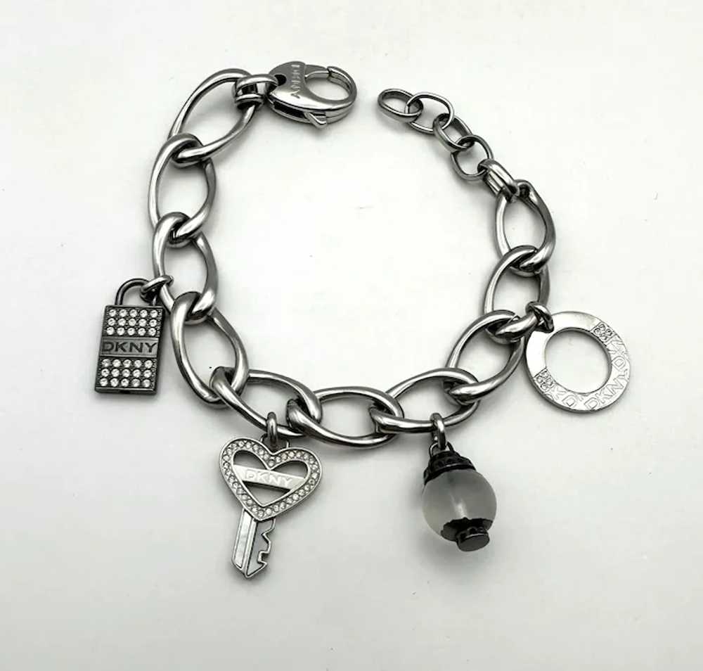 DKNY signed Key to My Heart Silvertone Charm Brac… - image 4