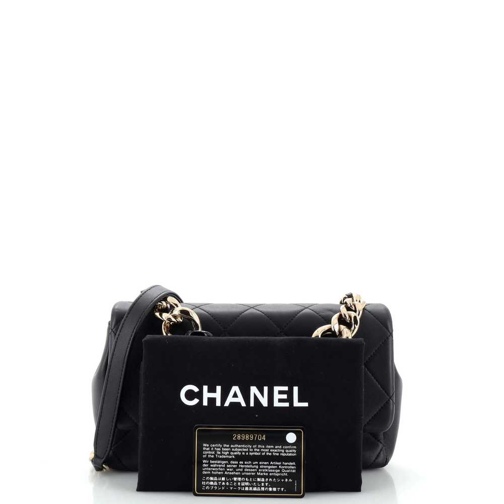 CHANEL Resin Elegant Chain Flap Bag Quilted Lambs… - image 2