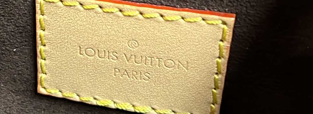 Louis Vuitton Pochette Metis Monogram Canvas East… - image 6