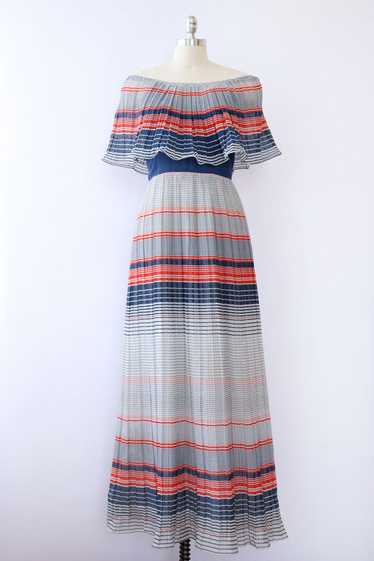 Miss Elliette RWB Pleated Maxi Dress S-S/M