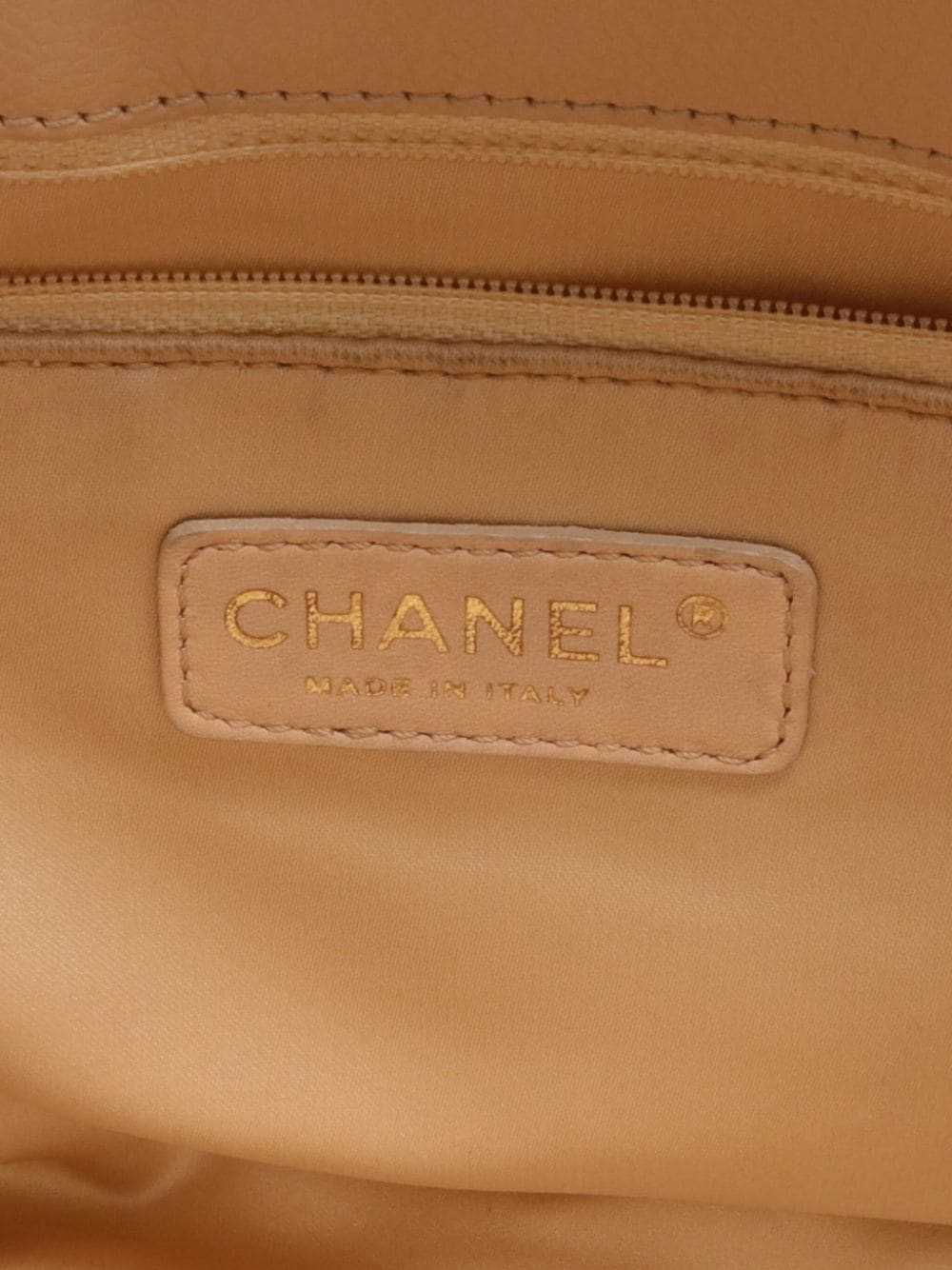 CHANEL Pre-Owned 2010-2011 CC quilted tote bag - … - image 4