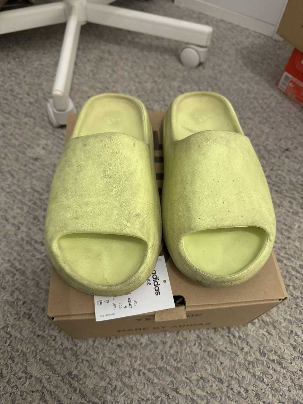 Yeezy Season Yeezy Slide Green Glow - image 2