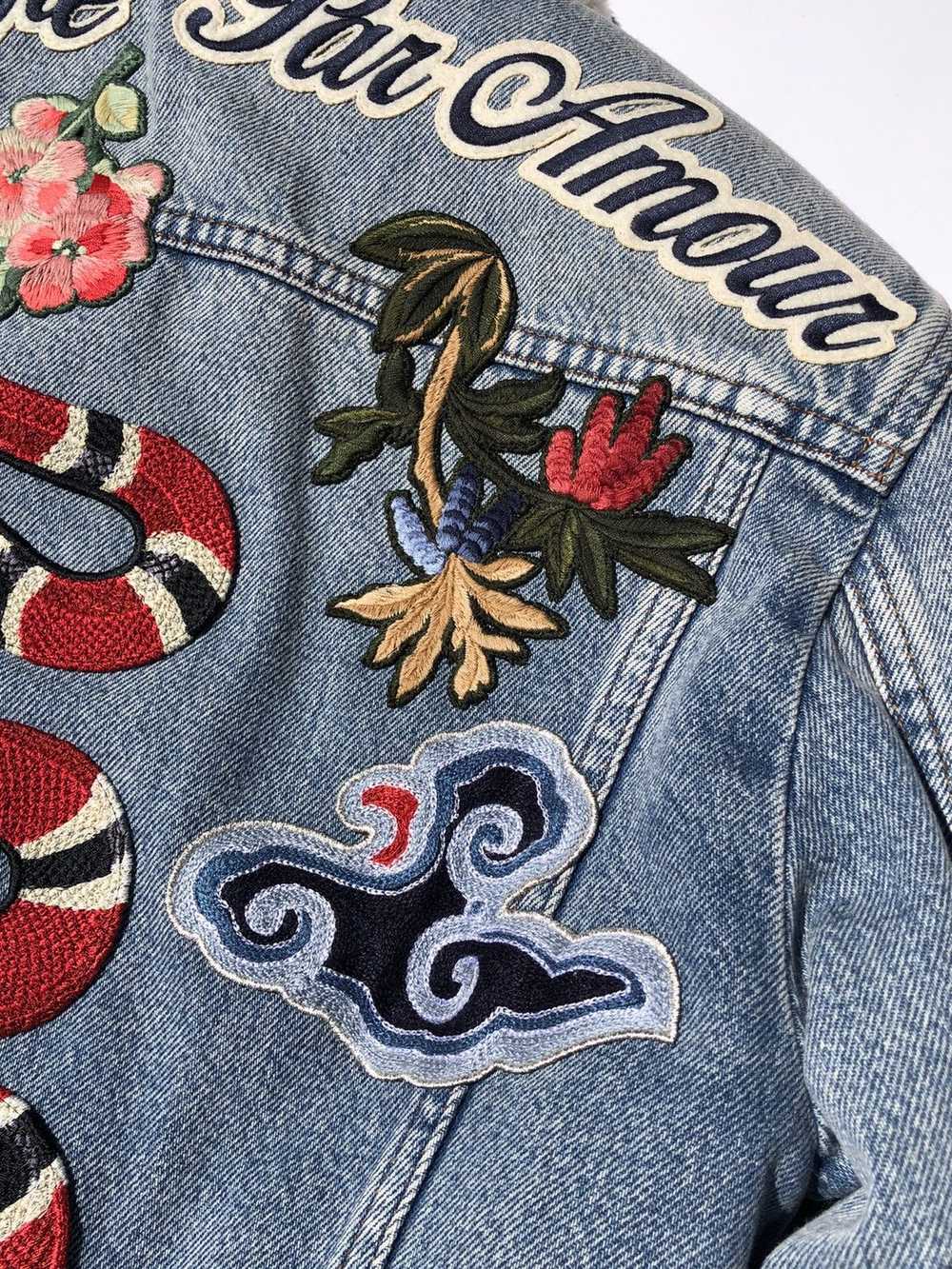 Gucci Gucci DIY Embroidered Shearling Denim Jacke… - image 7