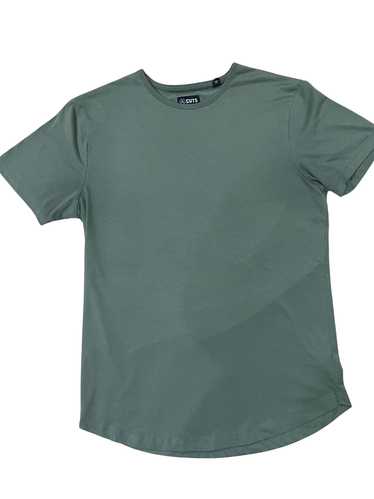 CUTS Men’s Curved Hem Tee