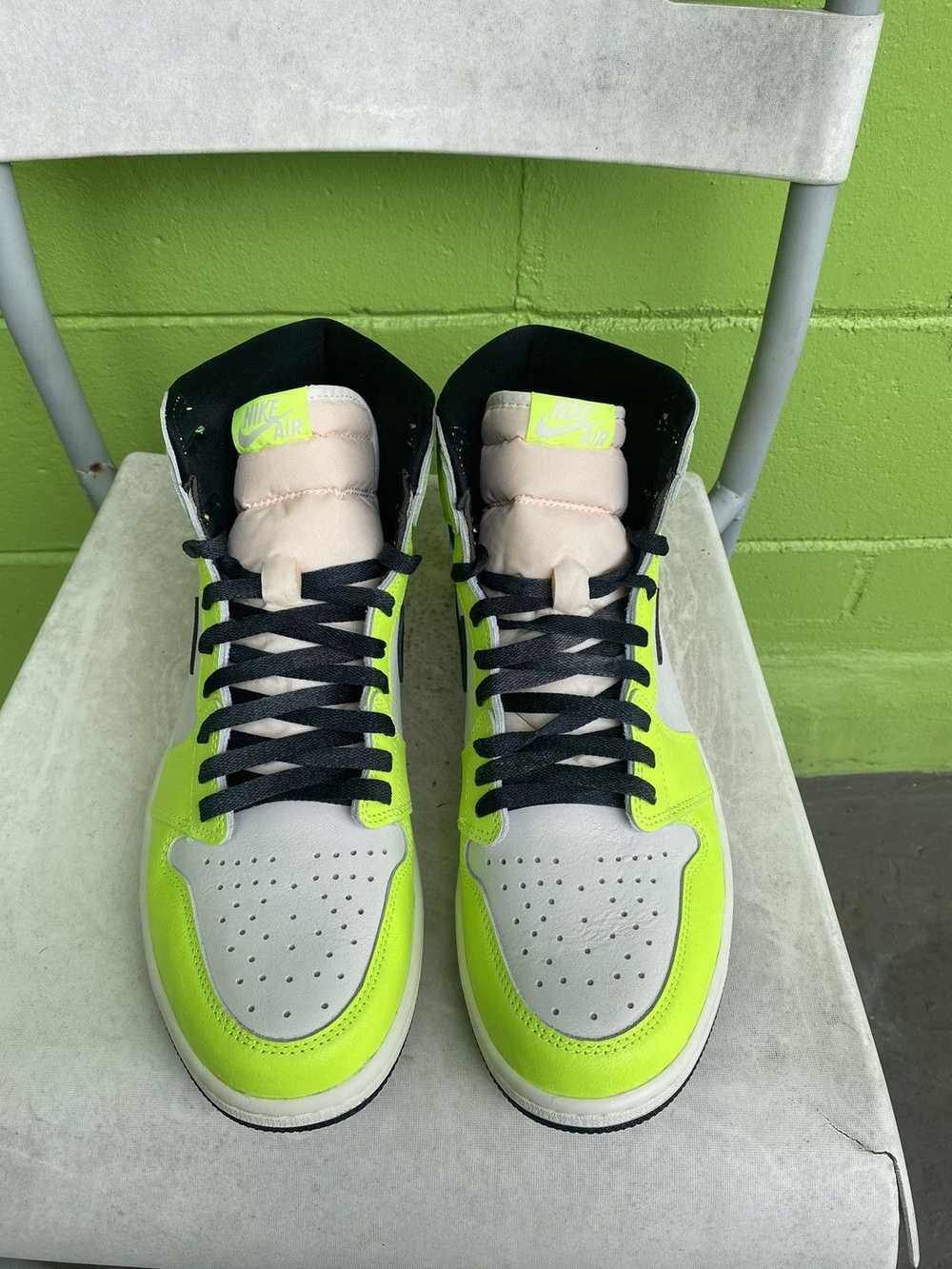 Jordan Brand × Nike Jordan 1 Retro High OG Vision… - image 3
