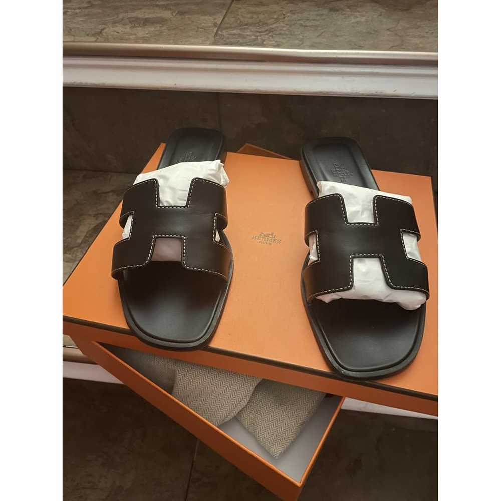 Hermès Oran leather flip flops - image 9