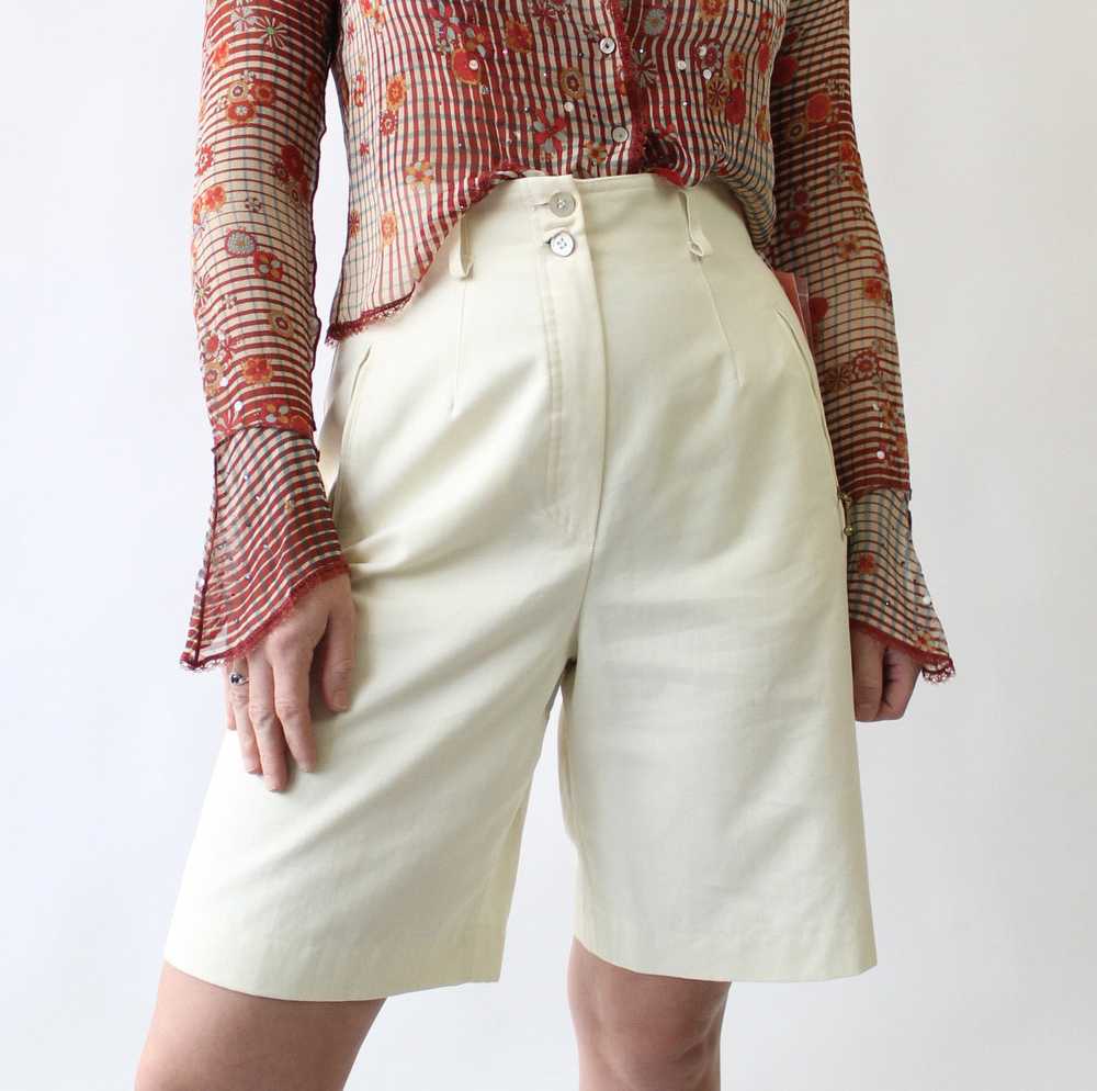 90s Deadstock Mondi Classy Ivory Shorts - image 1