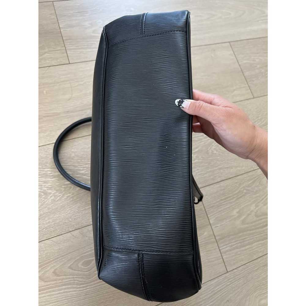 Louis Vuitton Passy leather handbag - image 2