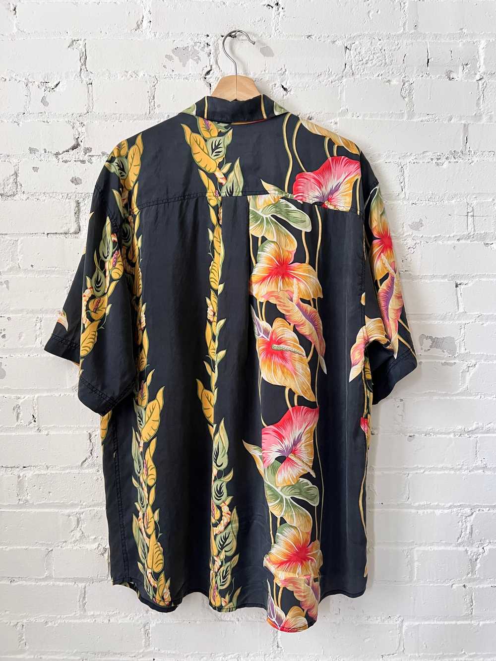 Vintage Hilo Hattie Silk Hawaiian Shirt, XL/2XL - image 7