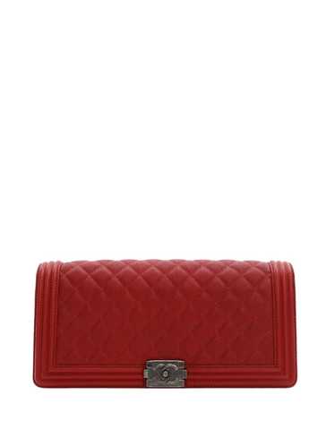 CHANEL Pre-Owned 2016-2017 Quilted Caviar Boy clu… - image 1